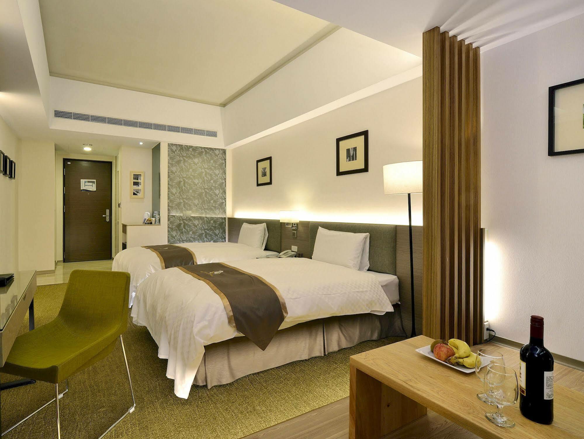 ซูหวง โฮเต็ล Hotel นครเจียอี้ ภายนอก รูปภาพ